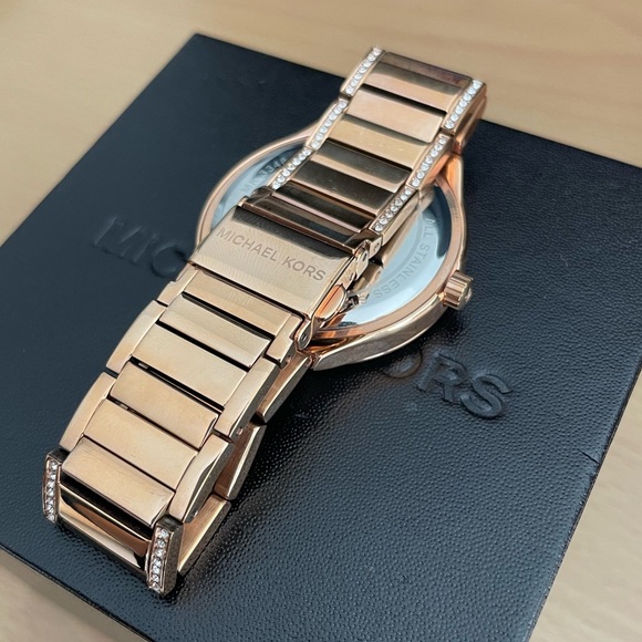 Rose Gold Michael Kors Watch - Picture 5 of 5